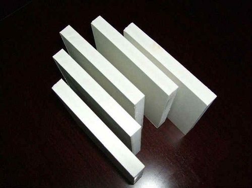 再生泡沫板添加熒光增白劑有什么效果？